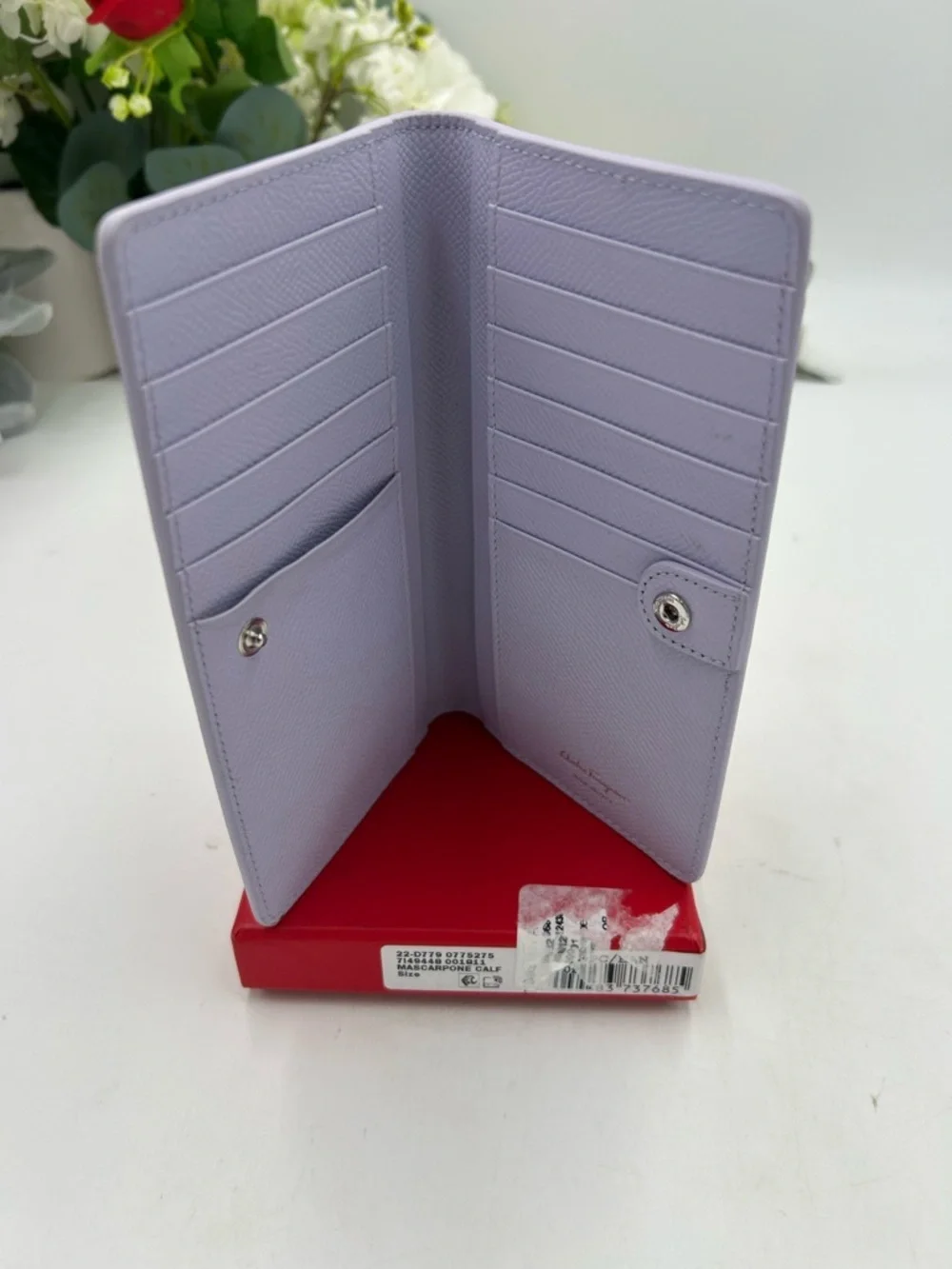 Women's Salvatore Ferragamo GANCINI bifold Wallet in light blue made in Italy